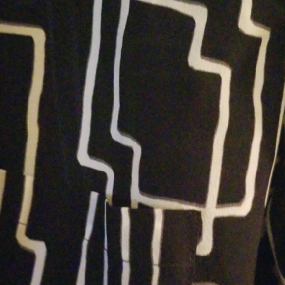 Button down blouse - Picture 3 of 3